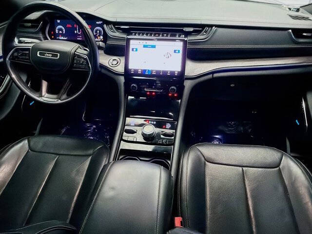 2022 Jeep Grand Cherokee Overland