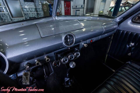 1950 Ford Custom Deluxe