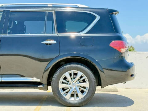 2016 Infiniti QX80