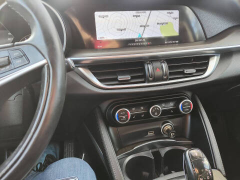 2018 Alfa Romeo Stelvio Ti