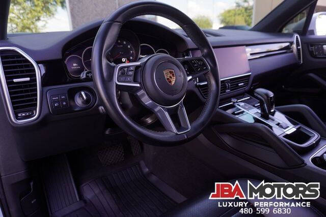 2023 Porsche Cayenne