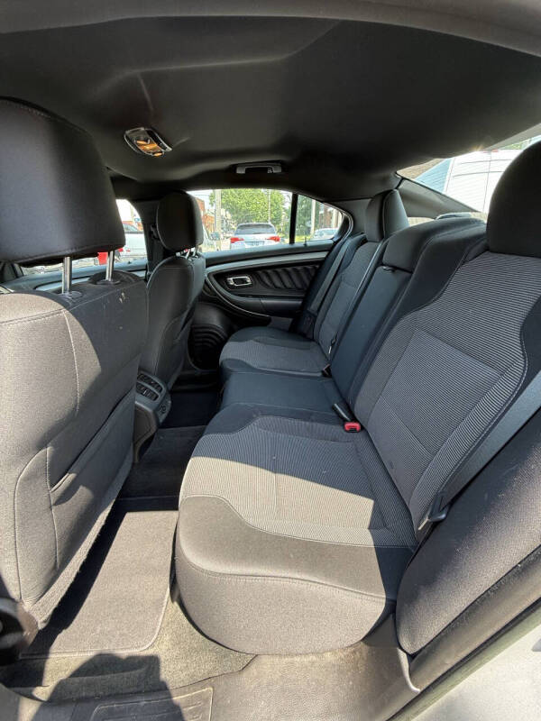 2014 Ford Taurus SEL