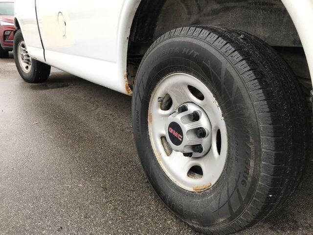 2017 GMC Savana 2500