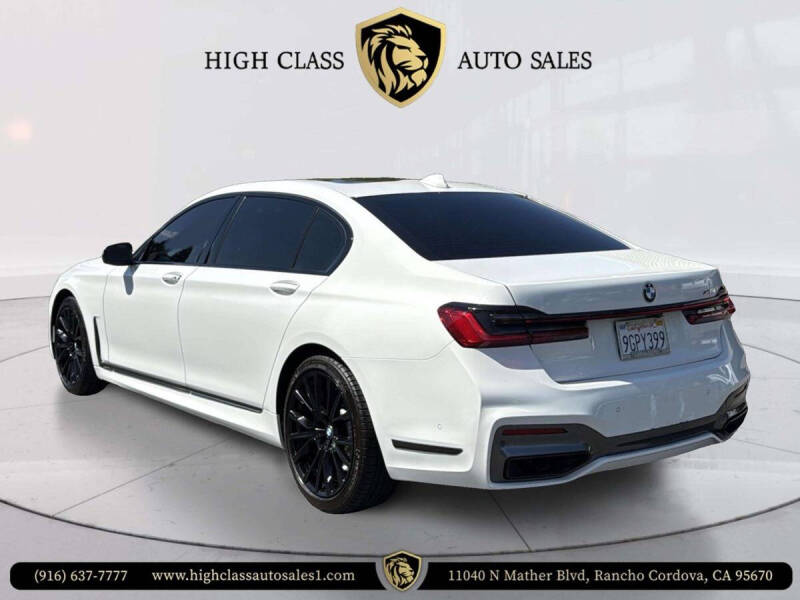 2022 BMW 7 Series 740i