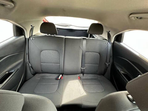 2013 Kia Rio 5-Door EX