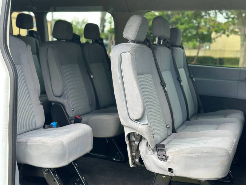 2017 Ford Transit 150