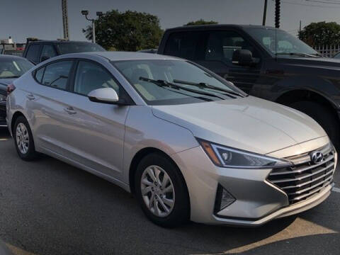 2019 Hyundai Elantra for sale at SOUTHFIELD QUALITY CARS in Detroit MI