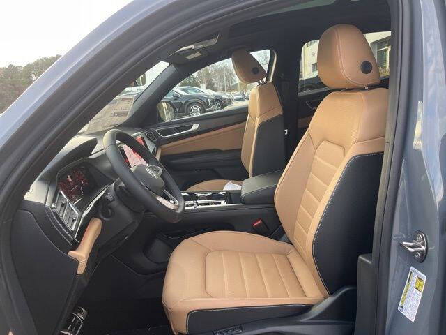 2026 Volkswagen Atlas Cross Sport SEL R-Line Black 4Motion