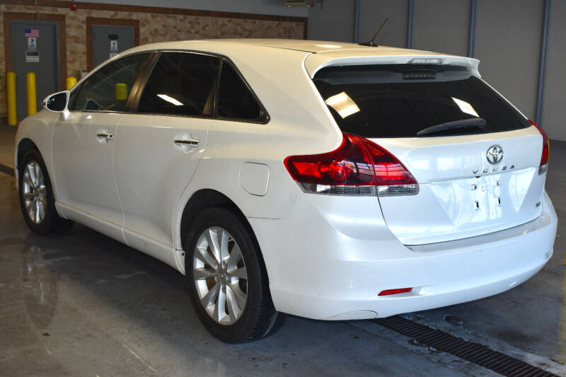 2014 Toyota Venza LE