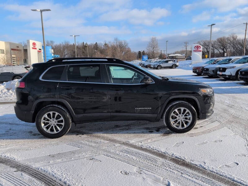 2022 Jeep Cherokee Latitude Lux