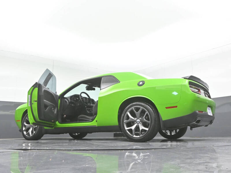 2017 Dodge Challenger SXT