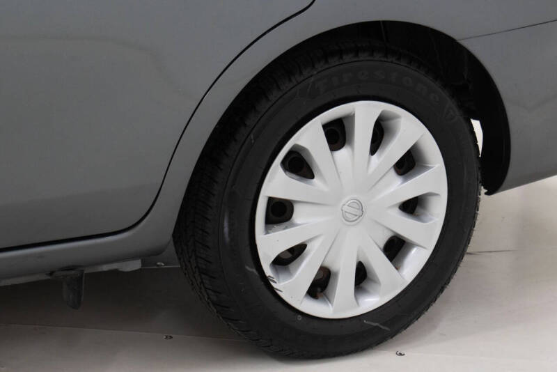 2017 Nissan Versa 1.6 S