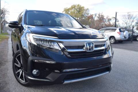 2019 Honda Pilot for sale at QUEST AUTO GROUP LLC in Redford MI