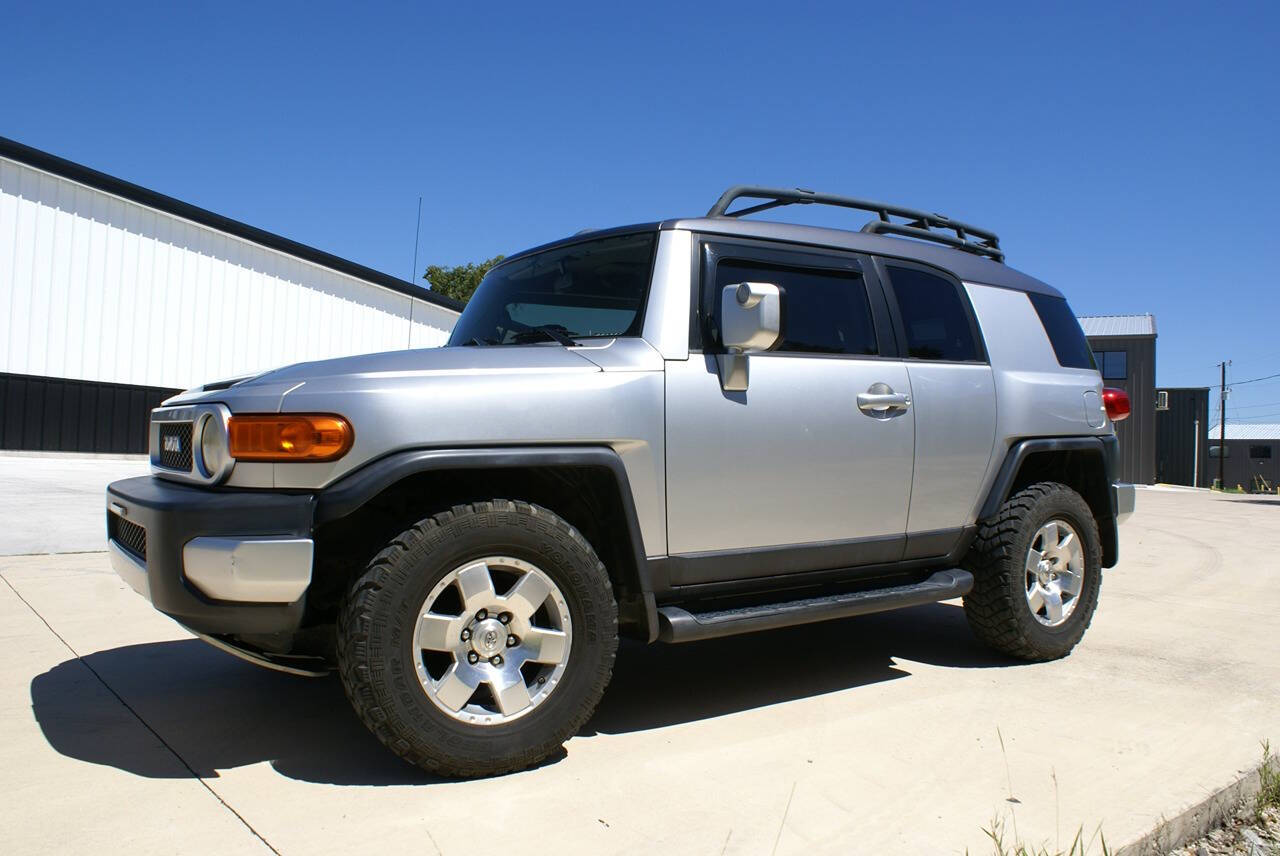 2008 Toyota FJ Cruiser for sale at 4.0 Motorsports in Austin, TX