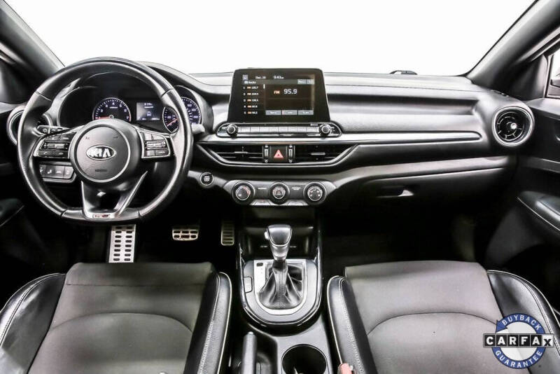 2021 Kia Forte GT Line