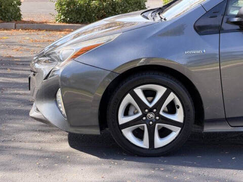 2016 Toyota Prius Two Eco