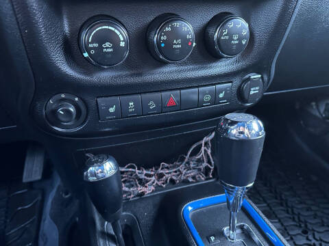 2012 Jeep Wrangler Unlimited Arctic