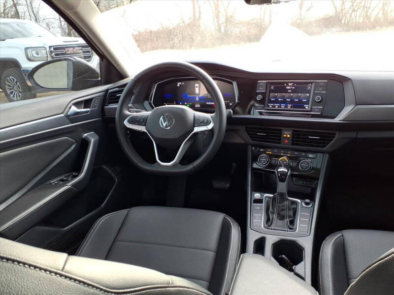 2023 Volkswagen Jetta SE