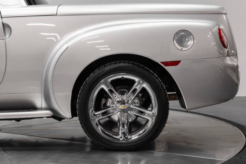 2005 Chevrolet SSR LS