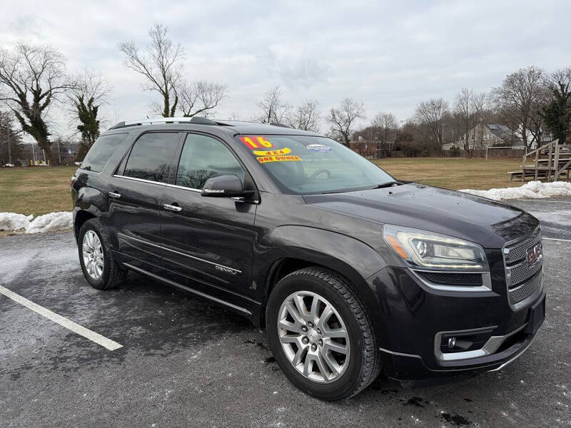 2016 GMC Acadia Denali