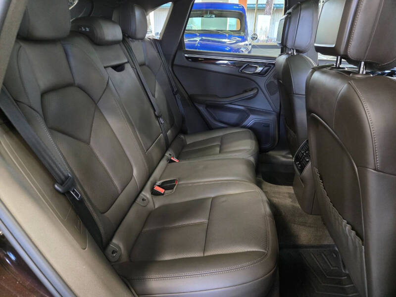 2017 Porsche Macan S