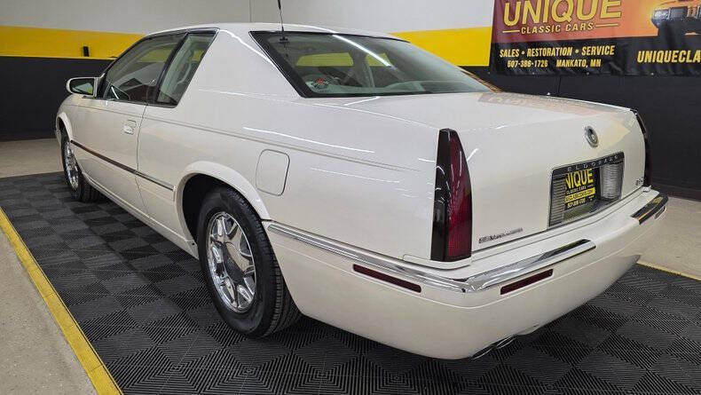 2002 Cadillac Eldorado ESC