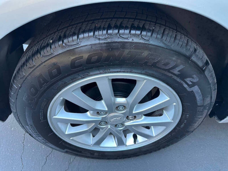 2017 Chevrolet Sonic LT Auto