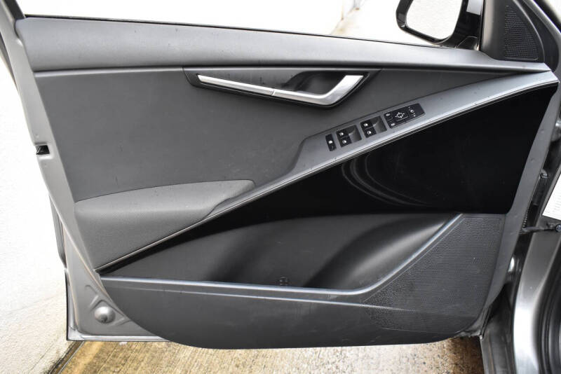 2023 Kia Niro EV Wind