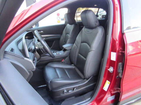 2024 Cadillac XT4 Premium Luxury