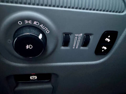 2023 Jeep Wagoneer L Series III