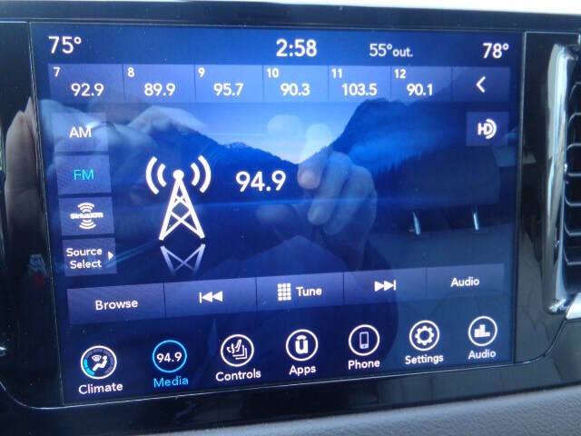 2020 Chrysler Pacifica Touring L