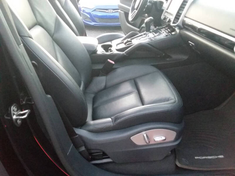 2016 Porsche Cayenne