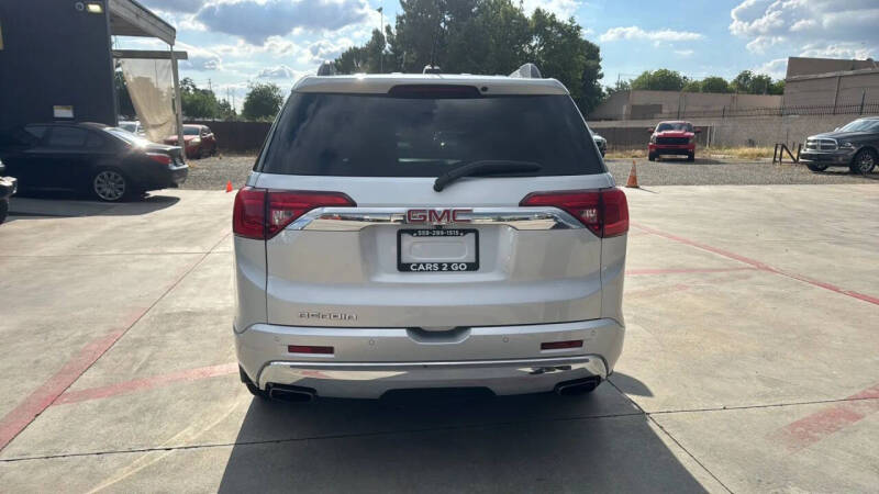 2017 GMC Acadia Denali