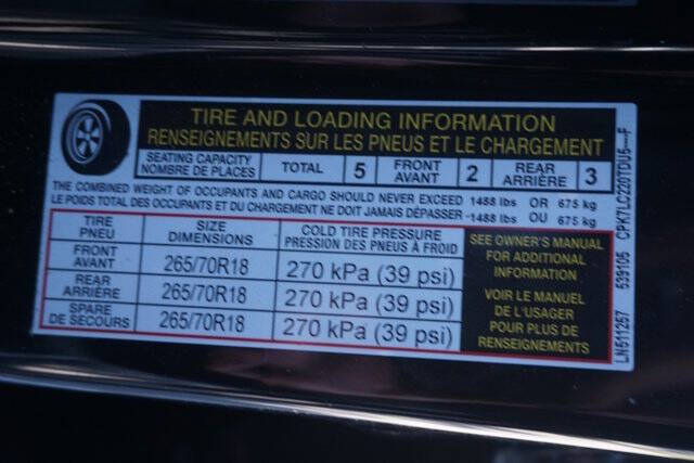 2020 Nissan Titan SV