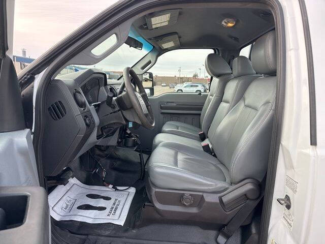 2011 Ford F-350 Super Duty XL