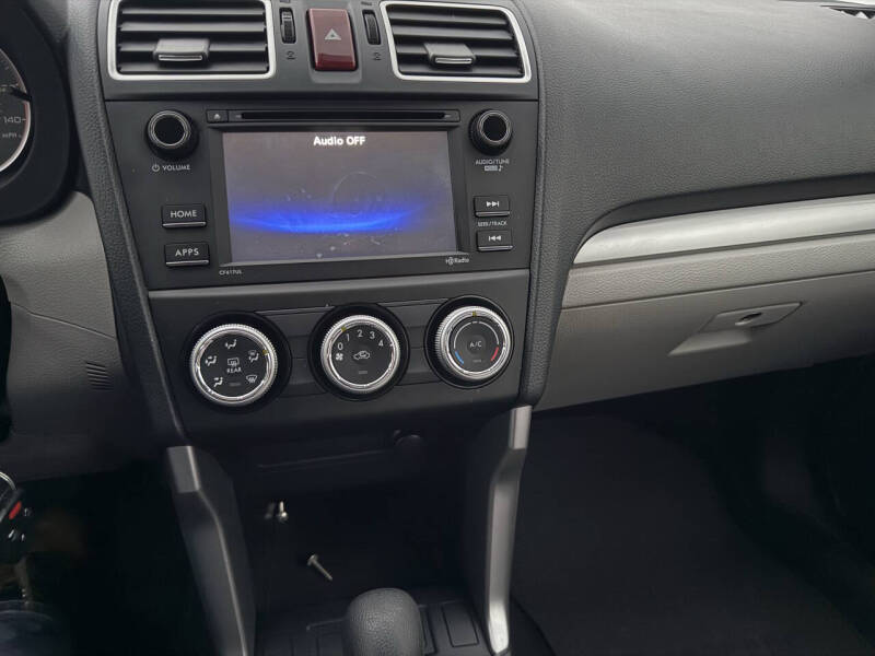 2016 Subaru Forester 2.5i