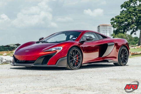 2016 McLaren 675LT
