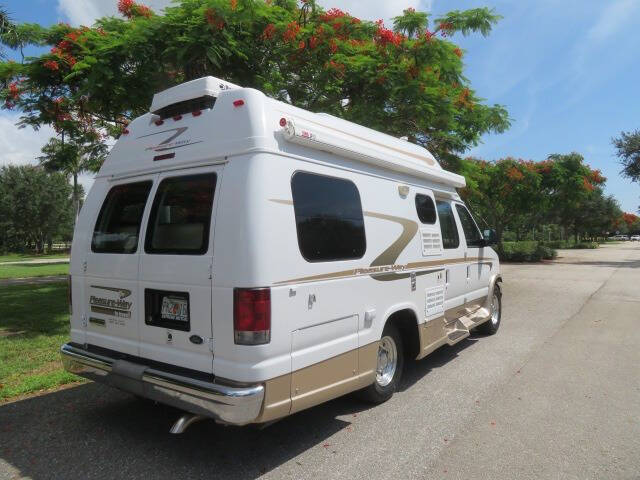 2006 Ford E-Series E-350 SD