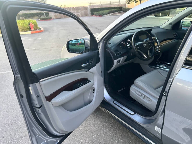 2016 Acura MDX w/Tech