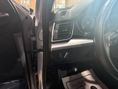 2025 Audi Q5 quattro S line Premium 45 TFSI