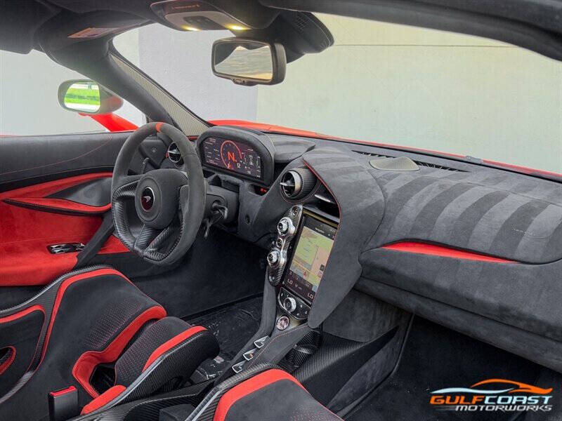 2021 McLaren 765LT