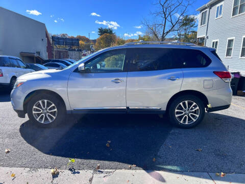 2014 Nissan Pathfinder SL