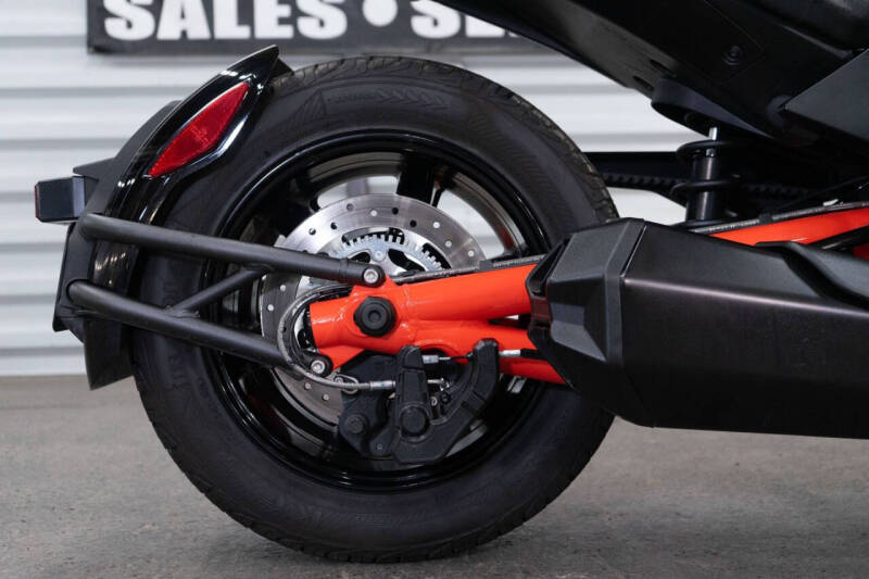 2024 Can-Am Spyder F3