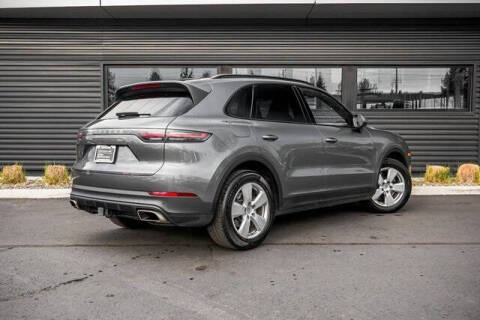 2022 Porsche Cayenne