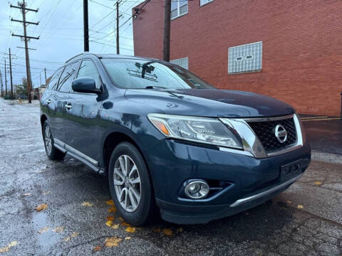 2015 Nissan Pathfinder for sale at Dams Auto LLC in Cleveland OH