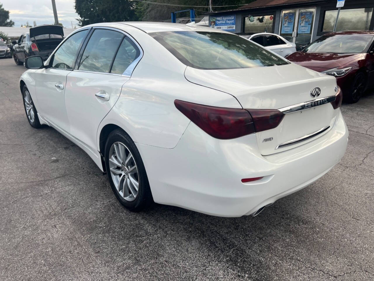 2015 INFINITI Q50 for sale at Champa Bay Motors in Tampa, FL