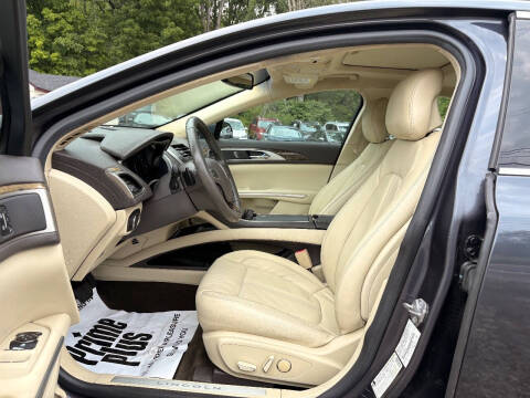 2014 Lincoln MKZ