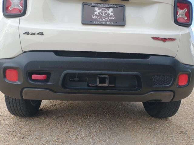 2017 Jeep Renegade Trailhawk