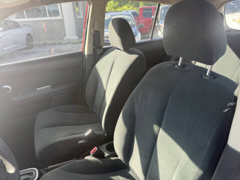 2011 Nissan Versa 1.8 S