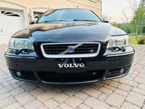 2005 Volvo V70 2.5T